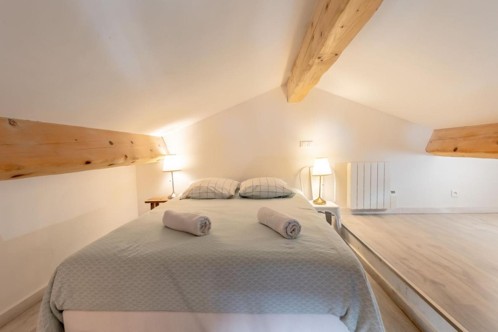 Olive- Vaste Appartement Donnant Sur La Sorgue LʼIsle-sur-la-Sorgue Exterior foto