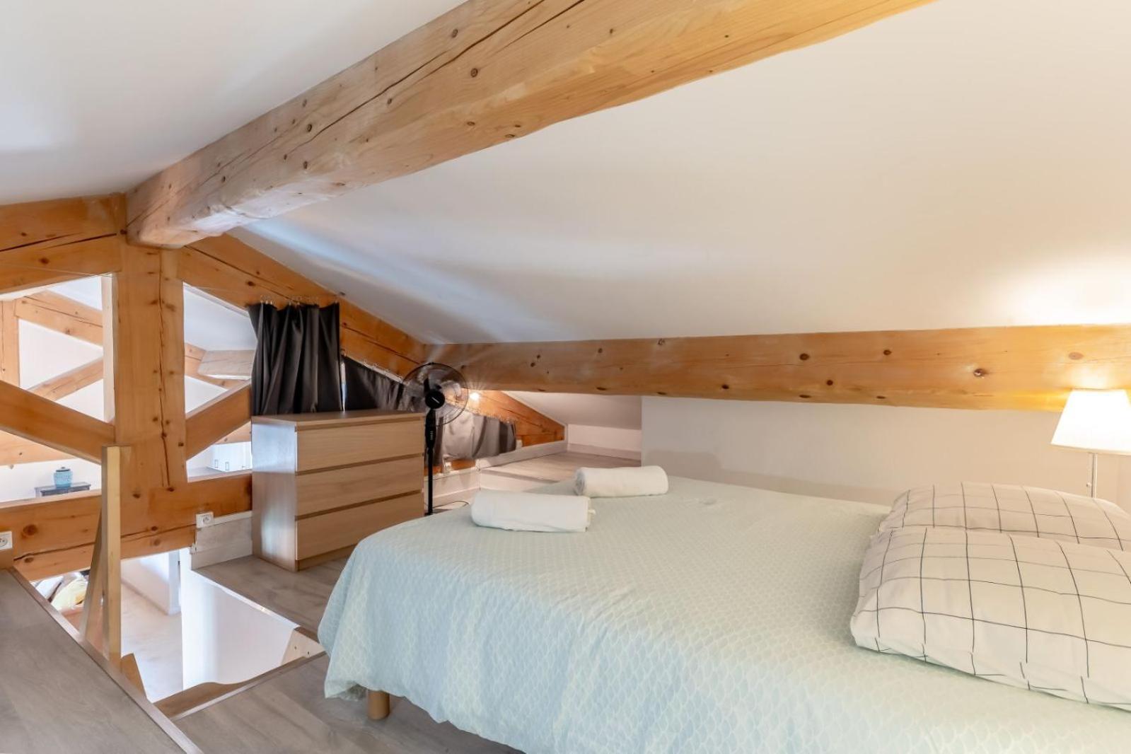 Olive- Vaste Appartement Donnant Sur La Sorgue LʼIsle-sur-la-Sorgue Exterior foto