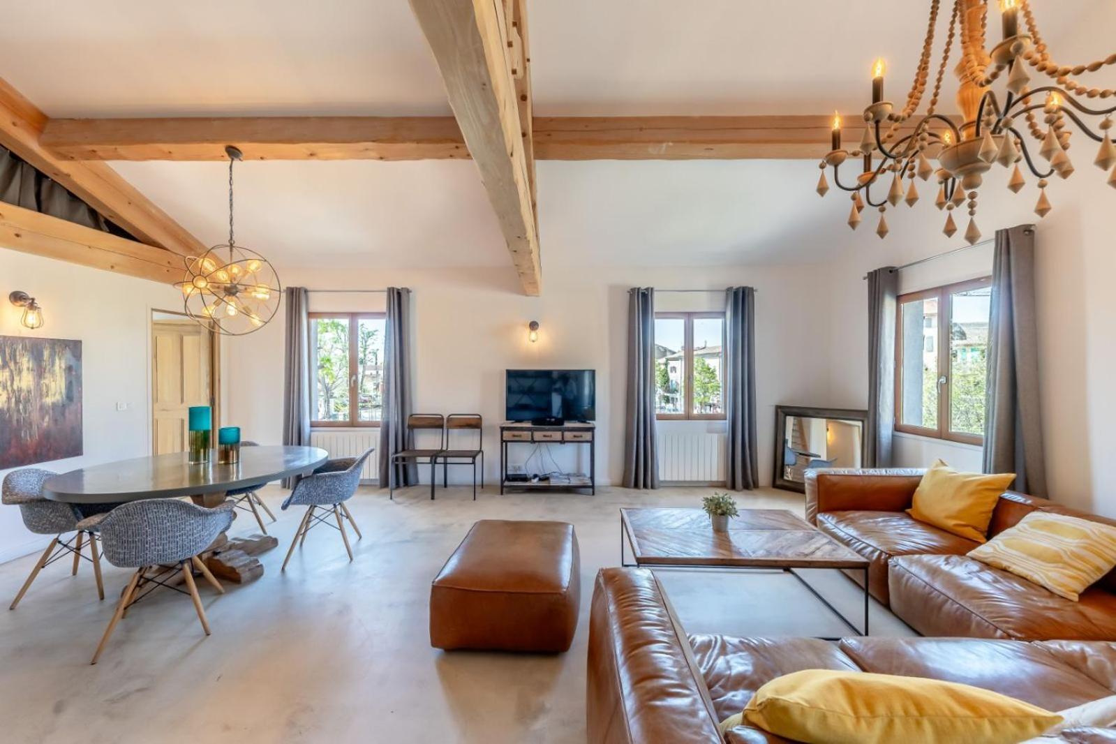 Olive- Vaste Appartement Donnant Sur La Sorgue LʼIsle-sur-la-Sorgue Exterior foto